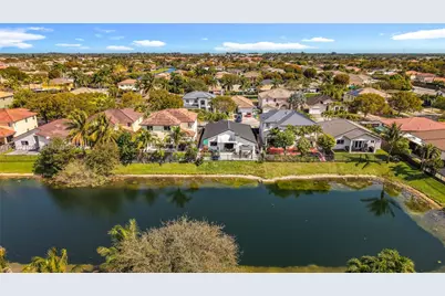 21102 SW 92nd Ct, Cutler Bay, FL 33189 - Photo 37