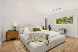 6011 Maynada St, Coral Gables, FL 33146 - Photo 11