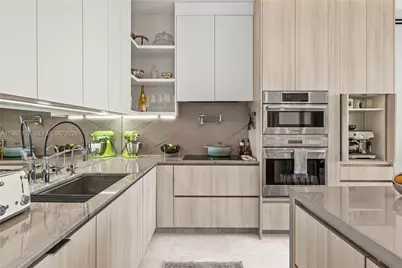 2020 N Bayshore Dr #3407, Miami, FL 33137 - Photo 11