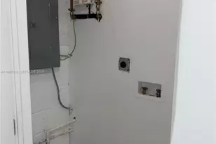 2340 NW 81st St., Miami, FL 33147 - Photo 15