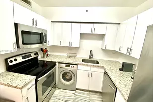 1500 Bay Rd, Miami Beach, FL 33139 - Photo 27