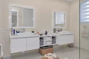 6309 NW 104th Path, Doral, FL 33178 - Photo 17