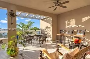 6309 NW 104th Path, Doral, FL 33178 - Photo 3