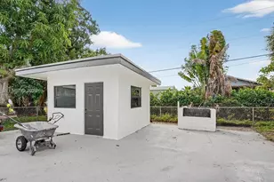 3740 NW 188th St, Miami Gardens, FL 33055 - Photo 33