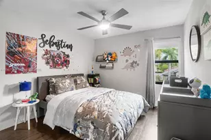 1034 NW 184th Way, Pembroke Pines, FL 33029 - Photo 33