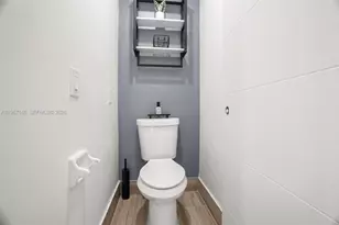 1034 NW 184th Way, Pembroke Pines, FL 33029 - Photo 43