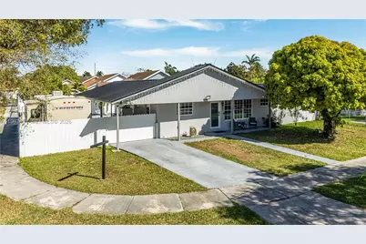 16035 SW 298th Ter, Homestead, FL 33033 - Photo 5