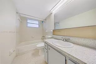 1750 NE 191st St, Miami, FL 33179 - Photo 27