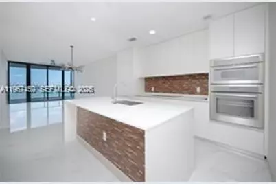 711 NE 23rd Ter #406, Miami, FL 33137 - Photo 5