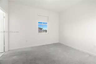 12121 NW 23rd Ct, Miami, FL 33167 - Photo 23