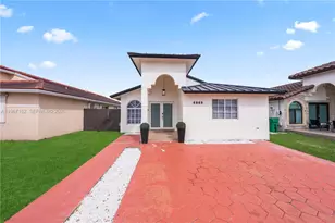 8865 NW 110th St, Hialeah Gardens, FL 33018 - Photo 1