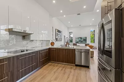 1774 Harbor Pointe Circle, Weston, FL 33327 - Photo 27