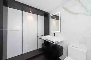 1325 Bay Dr, Miami Beach, FL 33141 - Photo 31