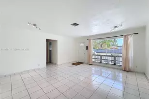 450 S Highland Ct, Hollywood, FL 33021 - Photo 13
