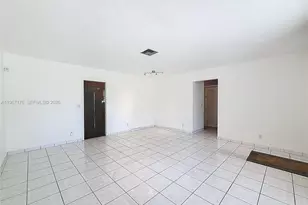 450 S Highland Ct, Hollywood, FL 33021 - Photo 11