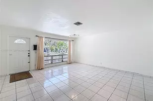 450 S Highland Ct, Hollywood, FL 33021 - Photo 7