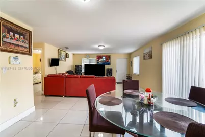 1371 NW 59th St, Miami, FL 33142 - Photo 5