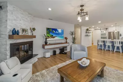 3912 Cherry Apple Drive, Orlando, FL 32810 - Photo 3