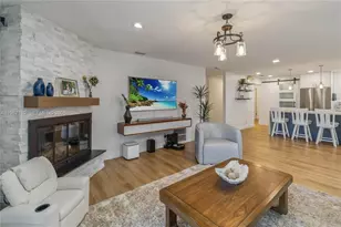 3912 Cherry Apple Dr, Orlando, FL 32810 - Photo 3