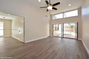 6720 Canary Palm Cir, Boca Raton, FL 33433 - Photo 9