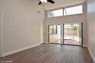 6720 Canary Palm Cir, Boca Raton, FL 33433 - Photo 3