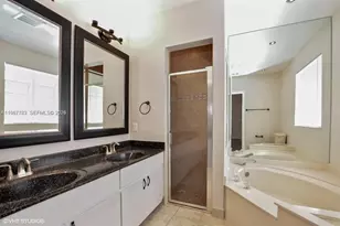 6720 Canary Palm Cir, Boca Raton, FL 33433 - Photo 11