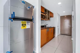 1750 N Bayshore Dr, Miami, FL 33132 - Photo 5