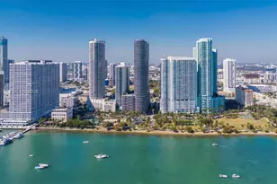 1750 N Bayshore Dr, Miami, FL 33132 - Photo 29