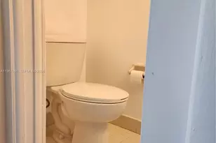 [Address not provided], Miami, FL 33172 - Photo 5