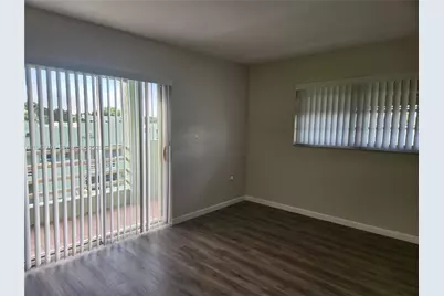 [Address not provided], Miami, FL 33172 - Photo 17
