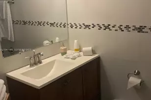 26 Diplomat Parkway, Hallandale Beach, FL 33009 - Photo 7