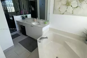 755 Sand Creek Cir, Weston, FL 33327 - Photo 9