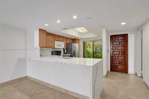 2689 NE 165th St, North Miami Beach, FL 33160 - Photo 23