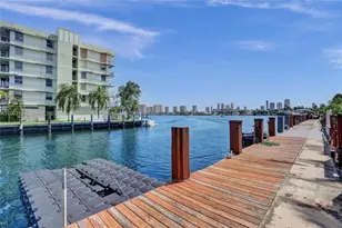 2689 NE 165th St, North Miami Beach, FL 33160 - Photo 37