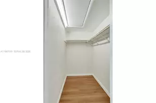 2689 NE 165th St, North Miami Beach, FL 33160 - Photo 43