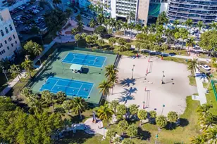 1750 N Bayshore Dr, Miami, FL 33132 - Photo 25