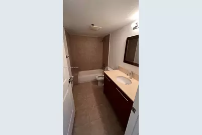 2641 N Flamingo Rd #504N, Sunrise, FL 33323 - Photo 13