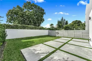 2320 SW 14th St, Miami, FL 33145 - Photo 29