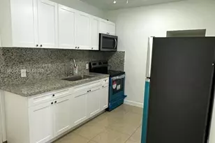 1770 NW 19th Terrace, Miami, FL 33125 - Photo 3