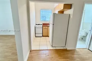 1027 Euclid Ave, Miami Beach, FL 33139 - Photo 9