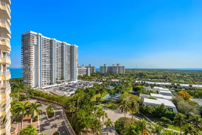 789 Crandon Blvd #1001, Key Biscayne, FL 33149 - Photo 43