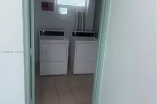 700 NE 14th Ave, Hallandale Beach, FL 33009 - Photo 19