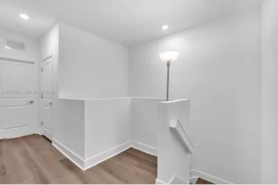 142 SW 170th Ave, Pembroke Pines, FL 33027 - Photo 21