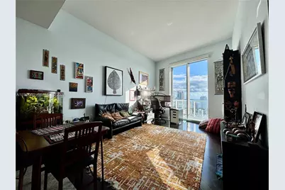 185 SW 7th St #4410, Miami, FL 33130 - Photo 3