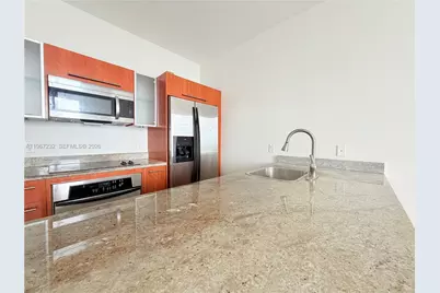 185 SW 7th St #4410, Miami, FL 33130 - Photo 3