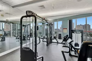 185 SW 7th St, Miami, FL 33130 - Photo 21