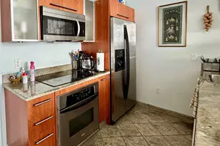 185 SW 7th St, Miami, FL 33130 - Photo 1