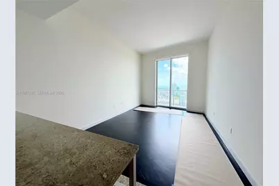 185 SW 7th St #4410, Miami, FL 33130 - Photo 5