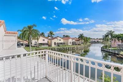 1054 SE 6th Ave, Dania Beach, FL 33004 - Photo 13