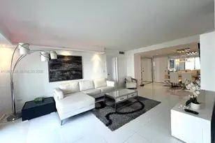5555 Collins Ave, Miami Beach, FL 33140 - Photo 11